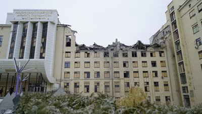Наслідки удару по центру Харкова 5 лютого: фото