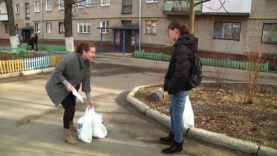 Житомирянка Марина Бочковська від початку війни вирішила допомагати людям Житомирянка Марина Бочковська від початку війни вирішила допомагати людям