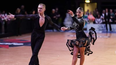 Рівненський танцювальний клуб "Platinum" привіз із Литви дев'ять медалей Рівненський танцювальний клуб "Platinum" привіз із Литви дев'ять медалей