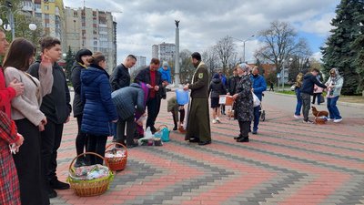 Як освячували паски у Черкасах