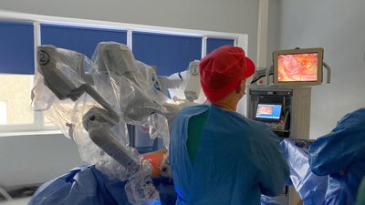Оперували дитину за допомогою робота-хірурга Оперували дитину за допомогою робота-хірурга