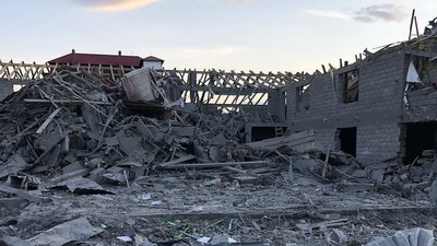 Росіяни випустили по Одещині три ракети: п'ять будівель зруйновані, дві людини отримали поранення Росіяни випустили по Одещині три ракети: п'ять будівель зруйновані, дві людини отримали поранення