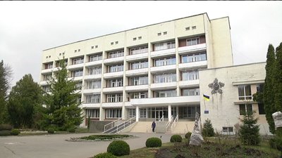 Чорнобильці вимагають зберегти диспансер радіаційного захисту у Сумах Чорнобильці вимагають зберегти диспансер радіаційного захисту у Сумах