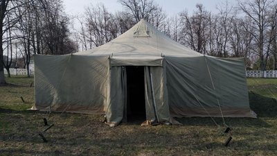 Палатки для скринінгового сортування хворих на COVID-19 розгорнули на Сумщині Палатки для скринінгового сортування хворих на COVID-19 розгорнули на Сумщині