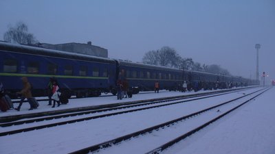 Після карантину на Прикарпатті відновили лише третину маршрутів приміських поїздів Після карантину на Прикарпатті відновили лише третину маршрутів приміських поїздів