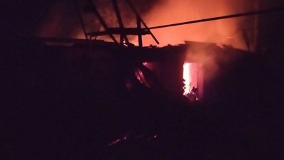 За добу на Миколаївщині загасили 18 пожеж. Дві з них сталися внаслідок обстрілів За добу на Миколаївщині загасили 18 пожеж. Дві з них сталися внаслідок обстрілів
