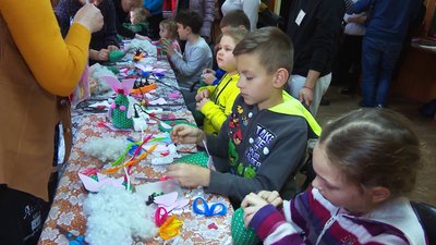 Рукоділля та психотерапія: у Вінниці проводять сеанси реабілітації для переселенців