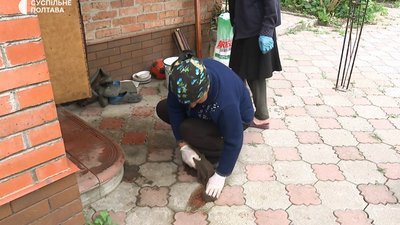 Потрійне вбивство у Лохвиці на Полтавщині: що відомо про загиблих та ймовірного нападника Потрійне вбивство у Лохвиці на Полтавщині: що відомо про загиблих та ймовірного нападника