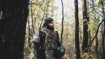 "Сил на фронті додають думки про дім та дружину, яка мене чекає": військовий з Тернопільщини Андрій Лотоцький "Сил на фронті додають думки про дім та дружину, яка мене чекає": військовий з Тернопільщини Андрій Лотоцький