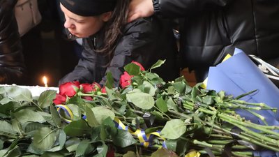 В Охтирці на Сумщині віддали останню шану прикордоннику Станіславу Жилі В Охтирці на Сумщині віддали останню шану прикордоннику Станіславу Жилі