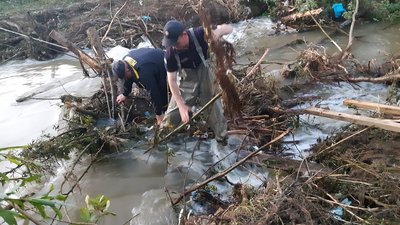 На Львівщині рятувальники продовжують ліквідовувати наслідки підтоплення На Львівщині рятувальники продовжують ліквідовувати наслідки підтоплення