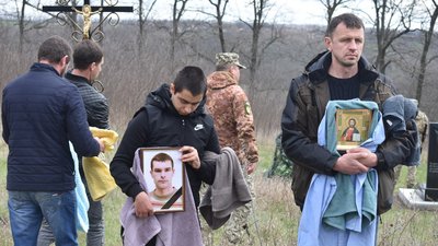 На Одещині попрощались з військовим, який загинув в Донецькій області