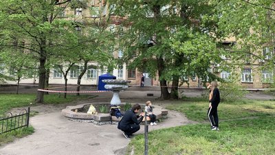 У Києві закрили на карантин два гуртожитки У Києві закрили на карантин два гуртожитки