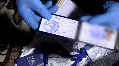 У Вінниці псевдоволонтер привласнював допомогу для ЗСУ У Вінниці псевдоволонтер привласнював допомогу для ЗСУ