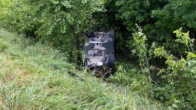 В аварії у Решетилівській громаді 26 червня 2023-го перекинулося авто, а водійка мопеда загинула В аварії у Решетилівській громаді 26 червня 2023-го перекинулося авто, а водійка мопеда загинула