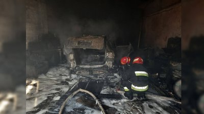 У Чернігові стався вибух у гаражі: двоє людей травмовані У Чернігові стався вибух у гаражі: двоє людей травмовані