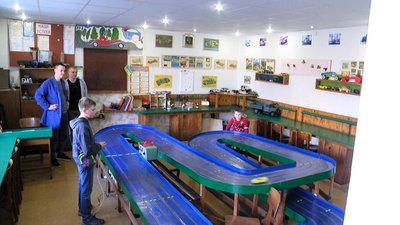 Автотраса, гурток, автомоделювання