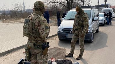 На Житомирщині підпільному зброяру оголосили вирок – 5 років ув'язнення