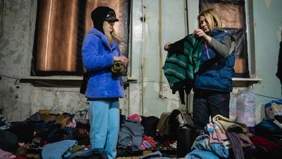 Мамо, подаруй мені смерть Путіна. Історії евакуйованих з Харкова й Донбасу, що волонтерять у Дніпрі