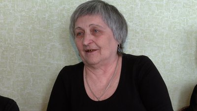 "Не віджив, а живеш". Пенсіонерки з Городні займаються танцями попри хвороби й новини про війну "Не віджив, а живеш". Пенсіонерки з Городні займаються танцями попри хвороби й новини про війну
