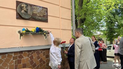У Полтаві вшанували Симона Петлюру: які заходи заплановані