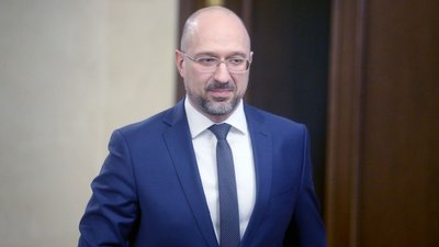 Уряд виділив 14 мільйонів на протидію COVID-19. Гроші забрали з програм боротьби з ВІЛ