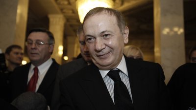 Юрій Іванющенко