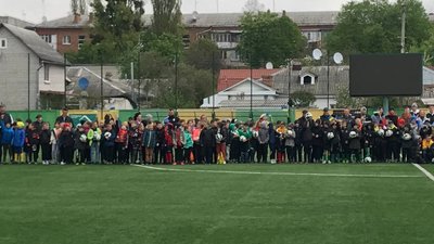 В Житомирі стартувала перша шкільна ліга з футболу – долучилися 36 команд В Житомирі стартувала перша шкільна ліга з футболу – долучилися 36 команд