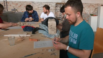 Діджейський пульт, 3D-принтер, вироби з пластику – у Франківську запрацював цех "Парасолька" Діджейський пульт, 3D-принтер, вироби з пластику – у Франківську запрацював цех "Парасолька"