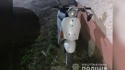 ДТП на Закарпатті: травмована неповнолітня пасажирка мопеду