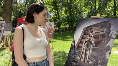 Продавали картини для ЗСУ: "Зелений театр" влаштував в Одесі благодійний ярмарок Продавали картини для ЗСУ: "Зелений театр" влаштував в Одесі благодійний ярмарок
