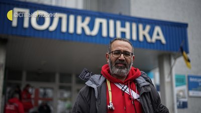 "Я — лікар". Як українські цивільні медики рятують людей під обстрілами "Я — лікар". Як українські цивільні медики рятують людей під обстрілами