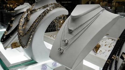 Ювелір, відомі бренди прикрас, підробка прикрас