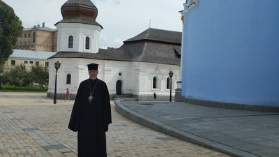 "Я не міг допустити кинути храм напризволяще". Понад 500 днів в окупації на Херсонщині провів єпископ Нікодим "Я не міг допустити кинути храм напризволяще". Понад 500 днів в окупації на Херсонщині провів єпископ Нікодим
