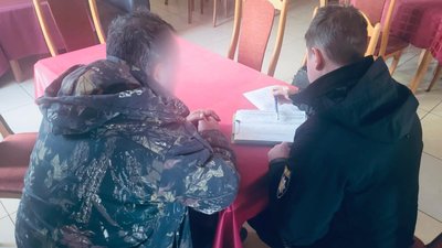 На Франківщині поліцейські притягнули до відповідальності за неналежне утримання власника собаки На Франківщині поліцейські притягнули до відповідальності за неналежне утримання власника собаки