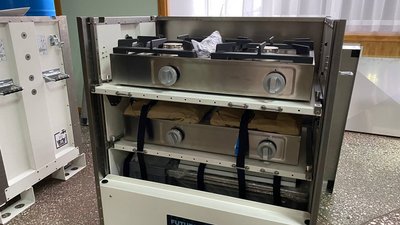 Розгорнуть за умов повного блекауту: у Вінницю передали 15 комплектів мобільних кухонь Розгорнуть за умов повного блекауту: у Вінницю передали 15 комплектів мобільних кухонь