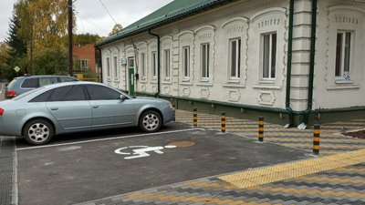 Маршрути безбар’єрності у Опішні