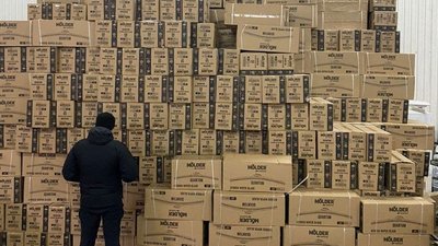Львівські митники вилучили товару майже на 9 мільйонів гривень Львівські митники вилучили товару майже на 9 мільйонів гривень