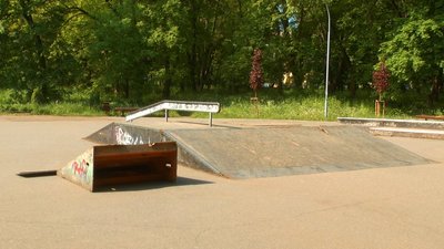У Вінниці почали оновлювати скейтпарк, що в центральному парку У Вінниці почали оновлювати скейтпарк, що в центральному парку