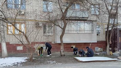 "Відновимо Харків разом". Жителів міста закликають допомогти комунальним службам "Відновимо Харків разом". Жителів міста закликають допомогти комунальним службам