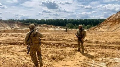 СБУ затримало чоловіка, який належав до угруповання, що діяло на Полтавщині СБУ затримало чоловіка, який належав до угруповання, що діяло на Полтавщині