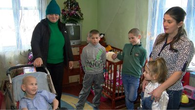 "Село і місто обіймаються добром": волонтери на Волині організували безстрокову акцію "Село і місто обіймаються добром": волонтери на Волині організували безстрокову акцію
