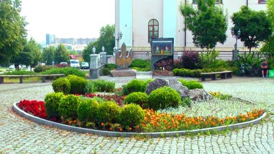 Реконструкція площі у Вінниці за 9 мільйонів гривень: що думають містяни Реконструкція площі у Вінниці за 9 мільйонів гривень: що думають містяни