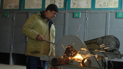 Отримуємо позитивні відгуки від військових: вінницькі майстри виготовили майже сотню буржуйок для бійців Отримуємо позитивні відгуки від військових: вінницькі майстри виготовили майже сотню буржуйок для бійців