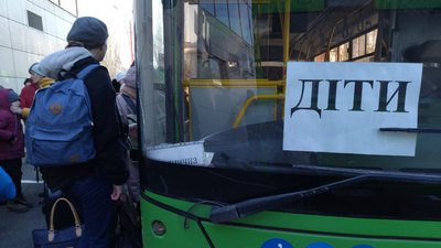 Добровільна евакуація. З Миколаївщини виїхали понад 20 тисяч людей