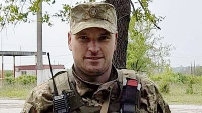 Грав на кількох інструментах: музичній школі присвоїли ім'я військовослужбовця