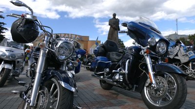 Через Рівне проїхались учасники "Мотопробігу єдності"