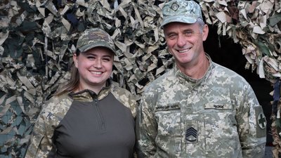 Один позивний на двох: історія медиків з Волині, які евакуювали більше сотні поранених
