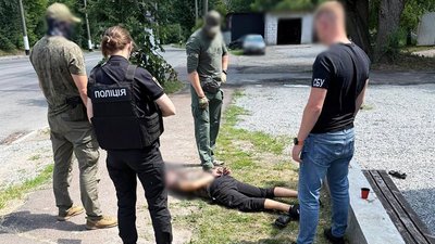 ексвійськовий, зброя, вибухівка, продаж гранат, гранатомет, поліція, СБУ