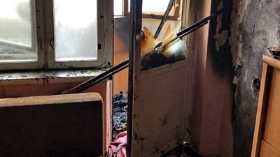 Наслідки пожежі у будинку на вулиці Володимира Великого